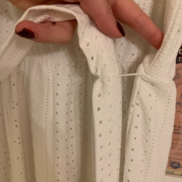 BCBGeneration Women's Knit White Off-the-shoulder Dress Size XXS - Picture 7 of 9